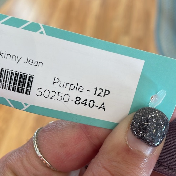 Level 99 size 12 petite purple pants. - Picture 6 of 9